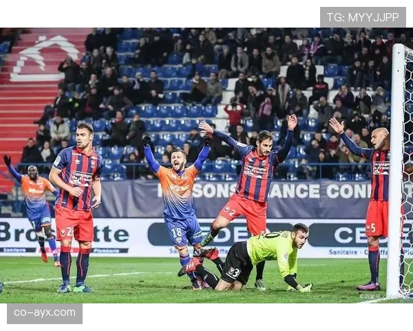 莱斯特城状态回暖,关键胜利点燃本轮比赛希望 莱斯特城状态回暖,关键胜利点燃本轮比赛希望