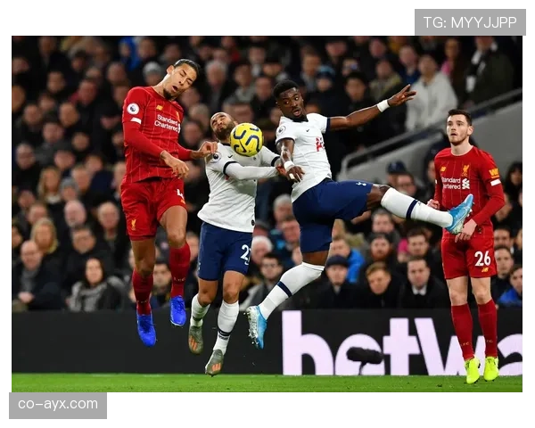 英超本轮焦点：传统豪门对决引发强烈关注，争冠形势持续胶着