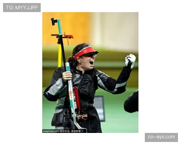 杜丽退役后每天五点起床练枪？这自律谁顶得住啊